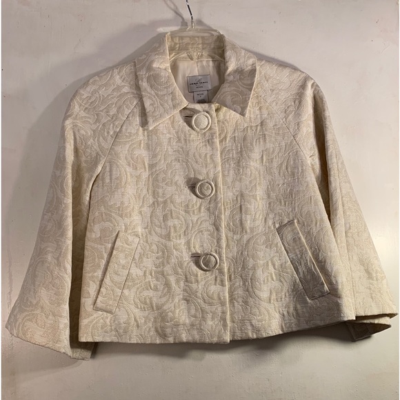 Stunning Emma James Petite Metallic Blazer, Size: 4P, & Color: Cream/Light Gold - Picture 14 of 16